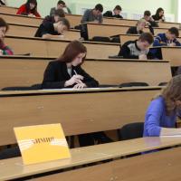 &Oacute;&divide;&agrave;&ntilde;&ograve;&iacute;&egrave;&ecirc;&egrave; &ccedil;&agrave; &eth;&agrave;&aacute;&icirc;&ograve;&icirc;&eacute;